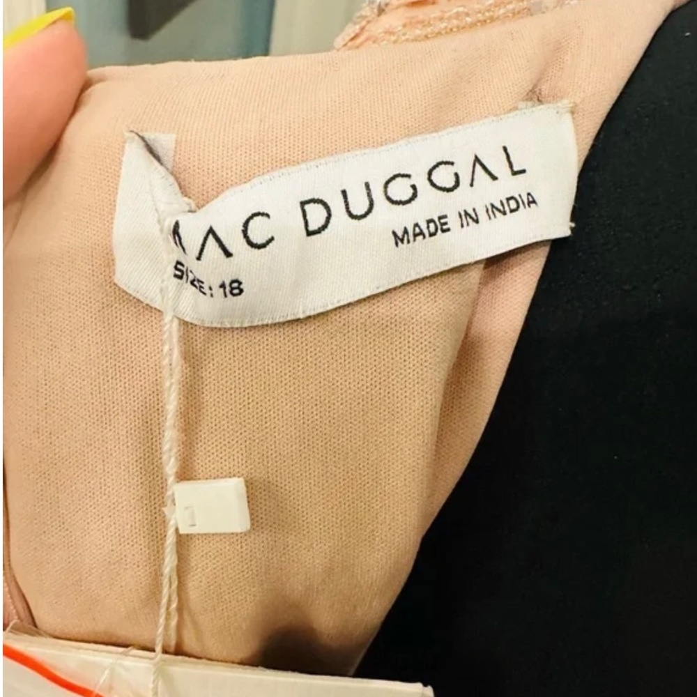 Mac Duggal Pink Gown 35109 - Picture 14 of 15